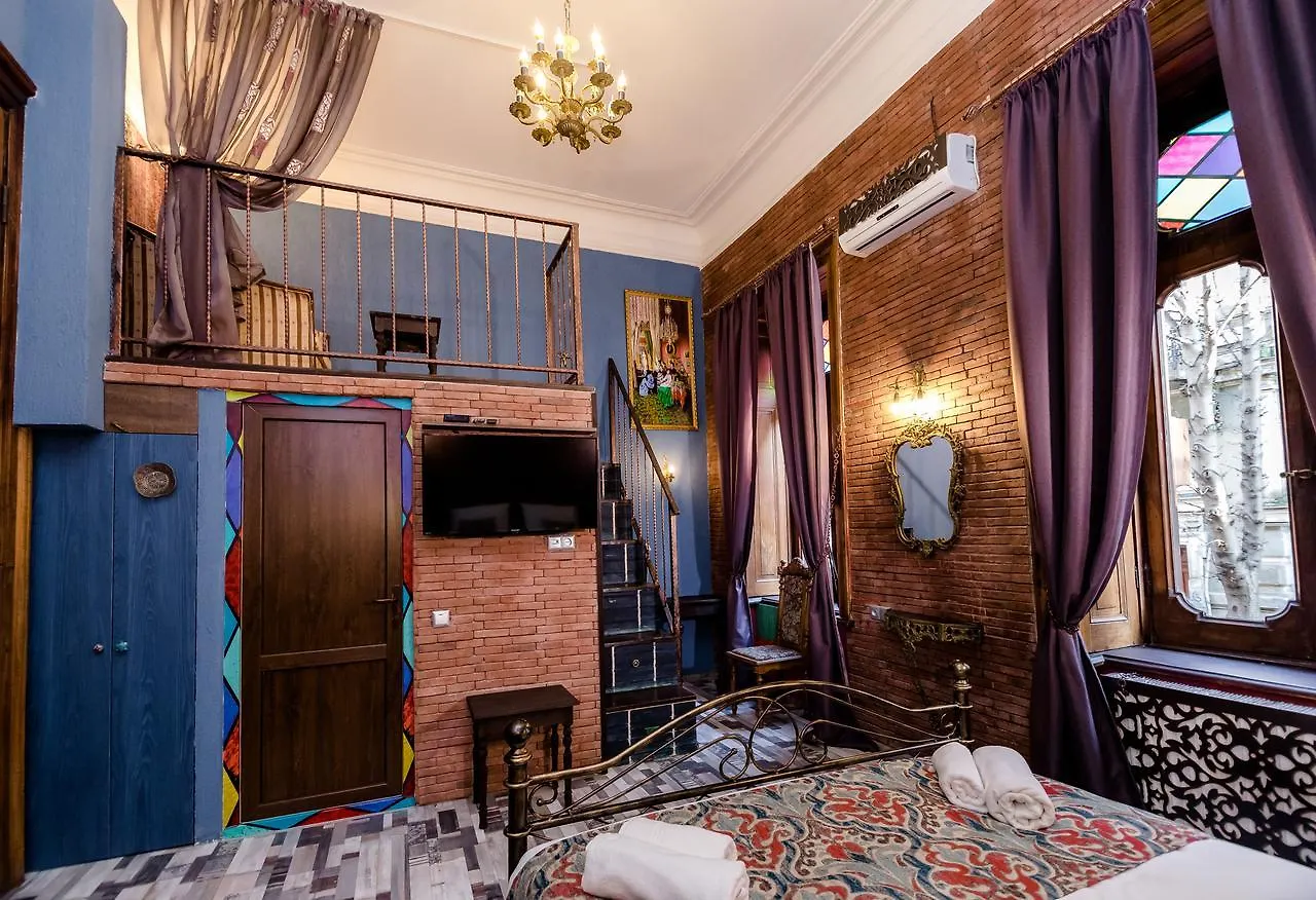 Tiflis Inn Boutique Hotel 3*, טביליסי